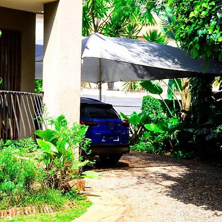 Novus Guest House Pretoria-Noord エクステリア 写真